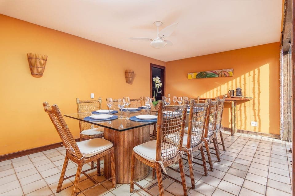 Deluxe Villa | Dining