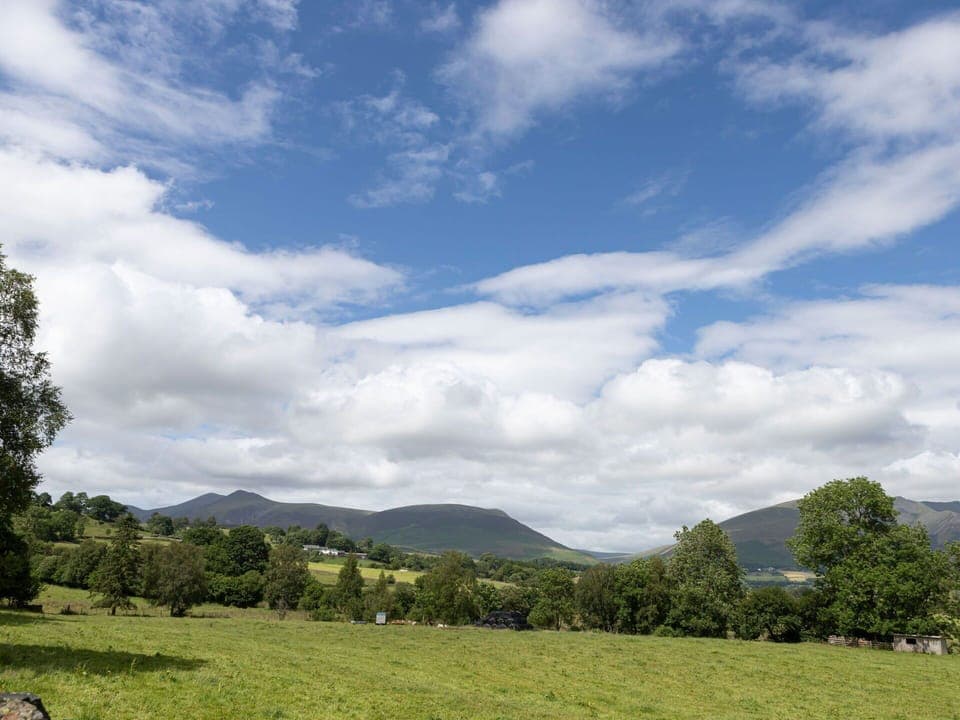 Cloud, Sky, Daytime, Mountainous Landforms, Grass, Green, Hill, Cumulus, Grassland, Mountain