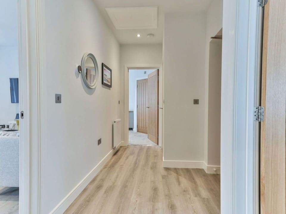 Shade, Mountain Range, Outdoor Structure, Eco Hotel, Deck, Outdoor Furniture, Garden, Chair, Landscaping, Hardwood