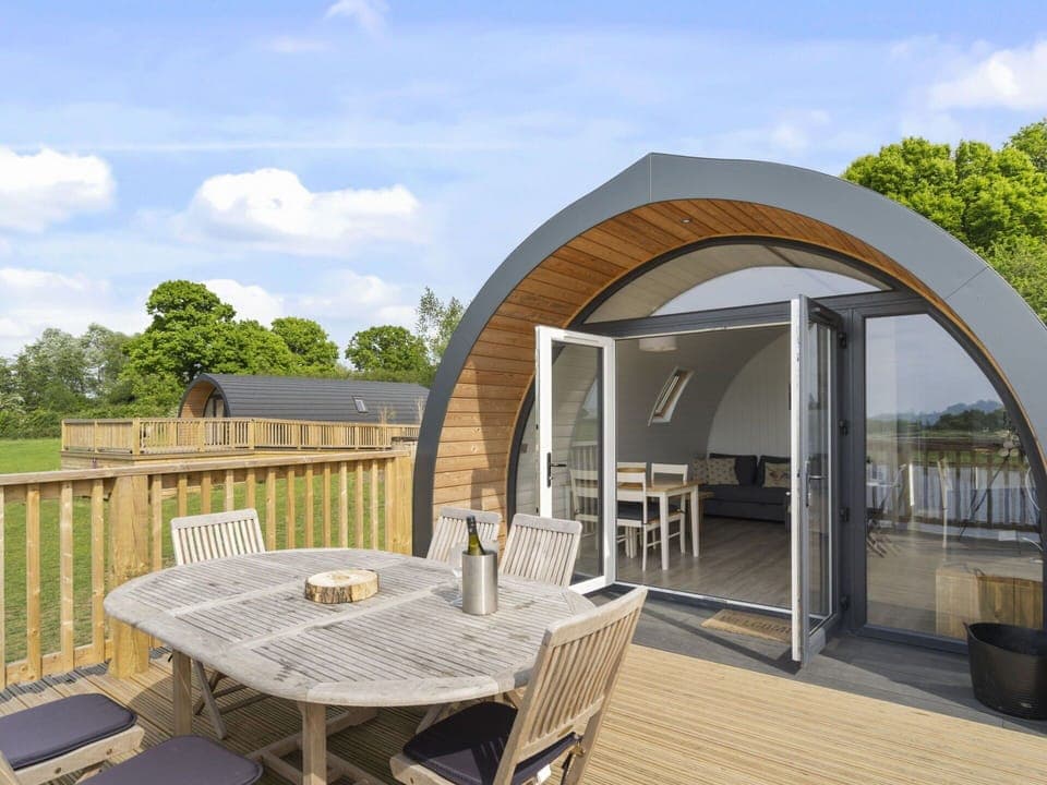 Shade, Mountain Range, Outdoor Structure, Eco Hotel, Deck, Outdoor Furniture, Garden, Chair, Landscaping, Hardwood