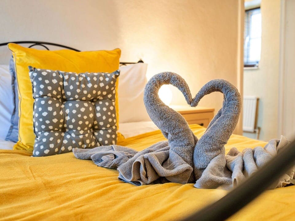 Deck, Shade, Hardwood, Outdoor Furniture, Balcony, Plank, Eco Hotel, Swimming Pool, Wood Flooring, Resort