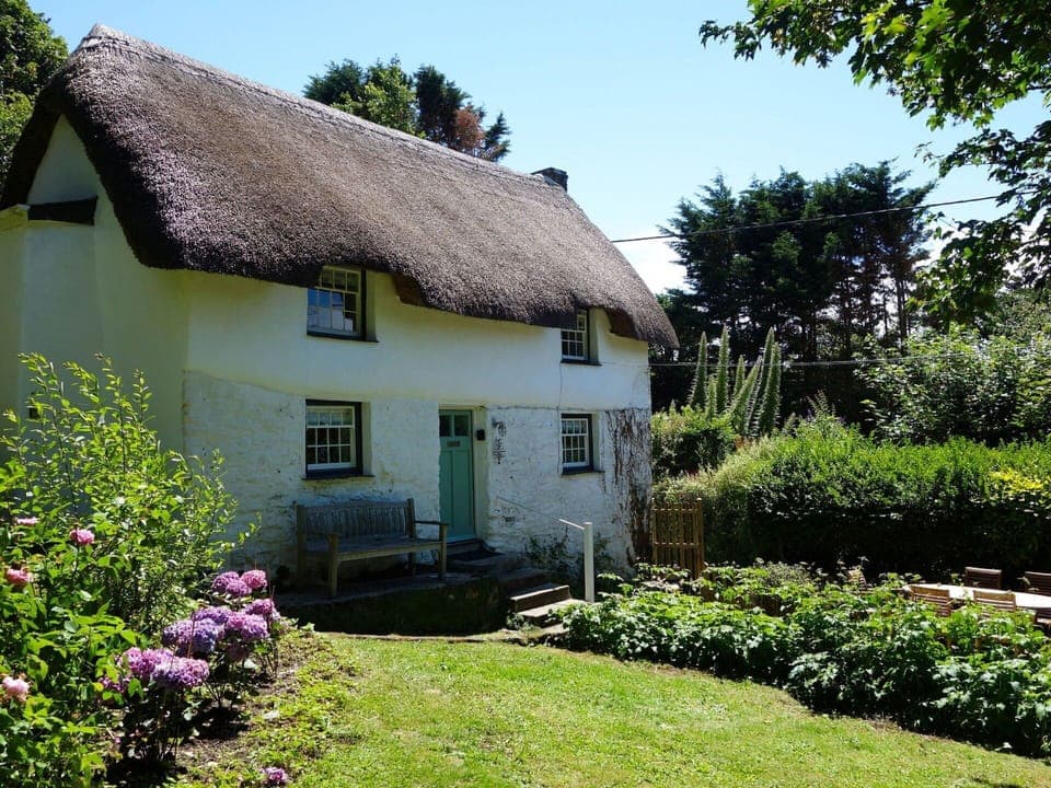 Apartment, Mountain Range, Valley, Alps, Hotel, Mountain Village