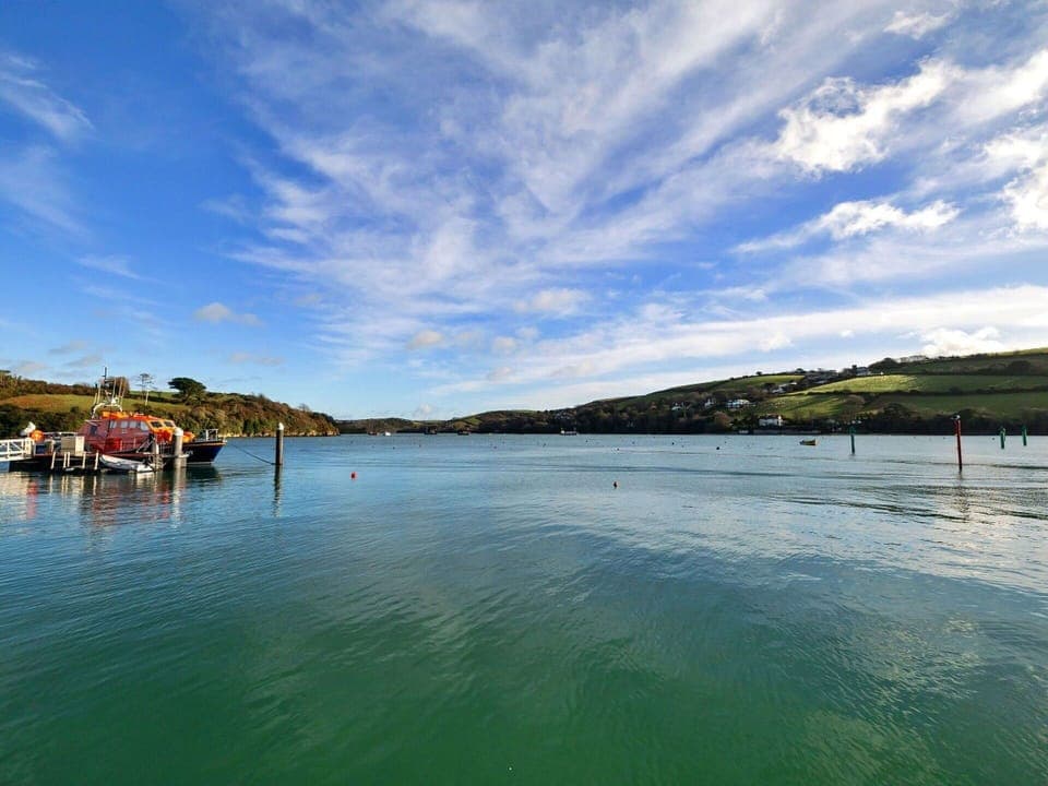 Apartment, Balcony, Shade, Marina, Hotel, Dock