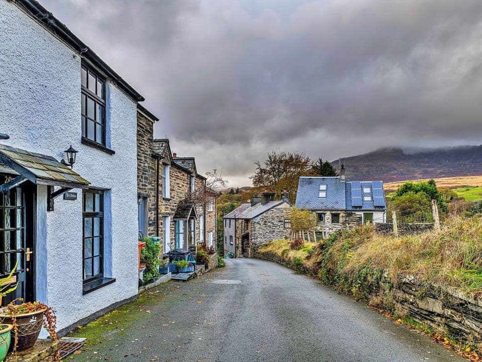 Apartment, Balcony, Shade, Marina, Hotel, Dock