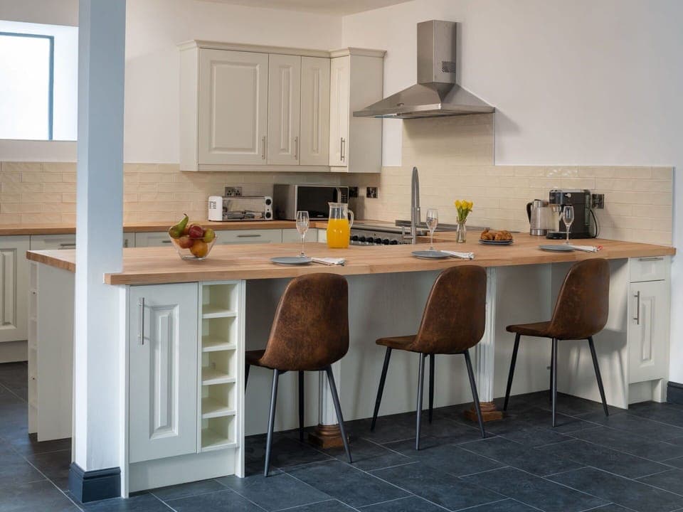 Apartment, Balcony, Shade, Marina, Hotel, Dock