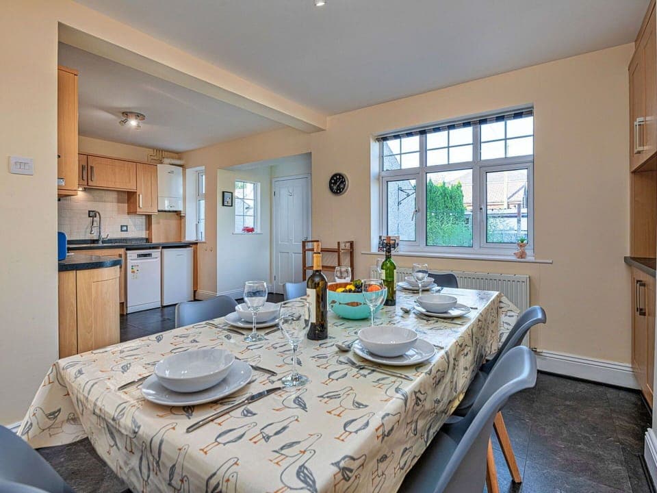 Apartment, Balcony, Shade, Marina, Hotel, Dock