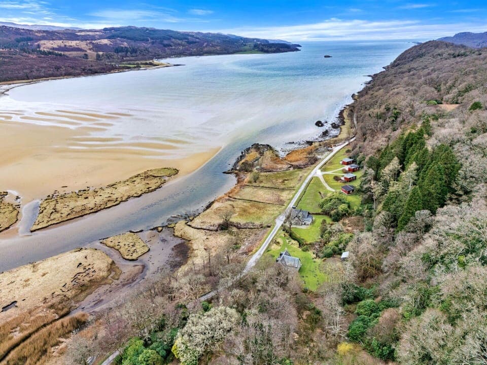 Apartment, Balcony, Shade, Marina, Hotel, Dock