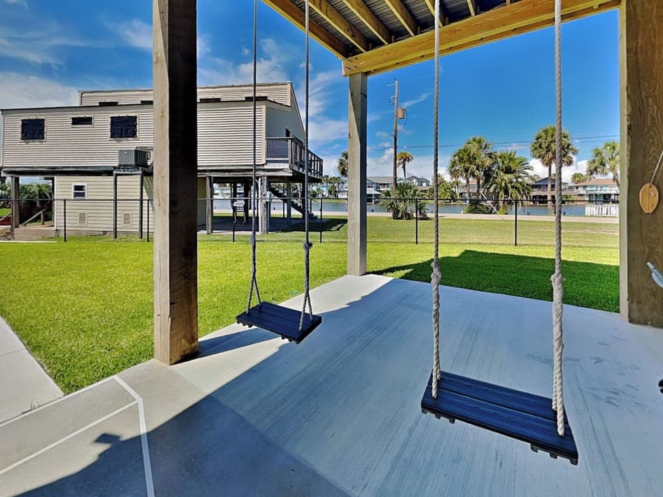 Welcome to Play N Hooky