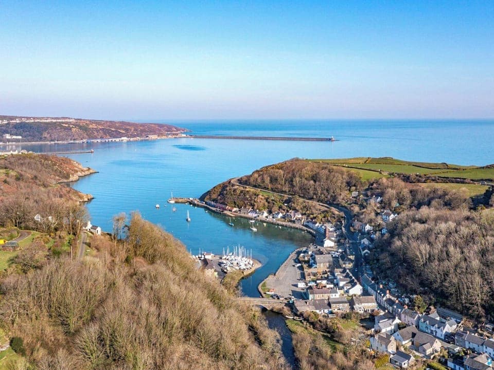 Surrounding area | Llanfor, Fishguard