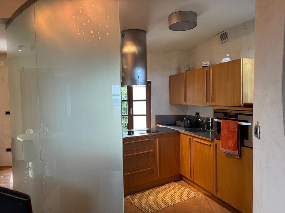 Superior Apartment | Private kitchen | Mini-fridge, electric kettle
