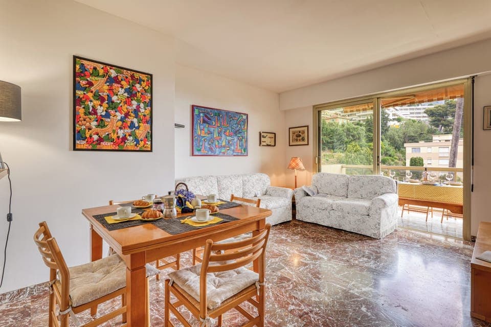 Living and dining room