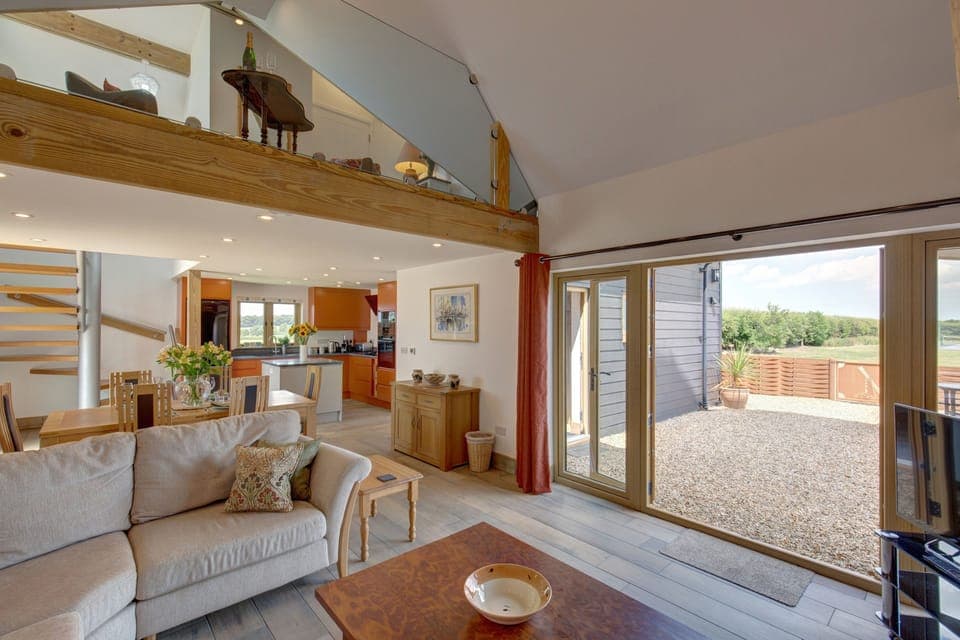 Fantail, Harpley: A lovely spacious rural holiday retreat