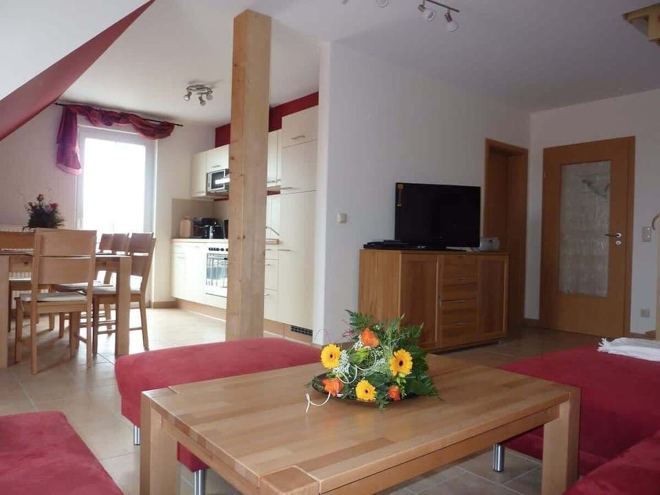 Wohnzimmer und Küche