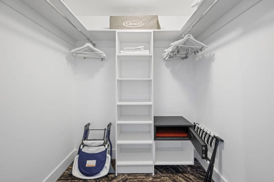 b69afbac-698b-4e4d-8cff-443fcfb9bc45