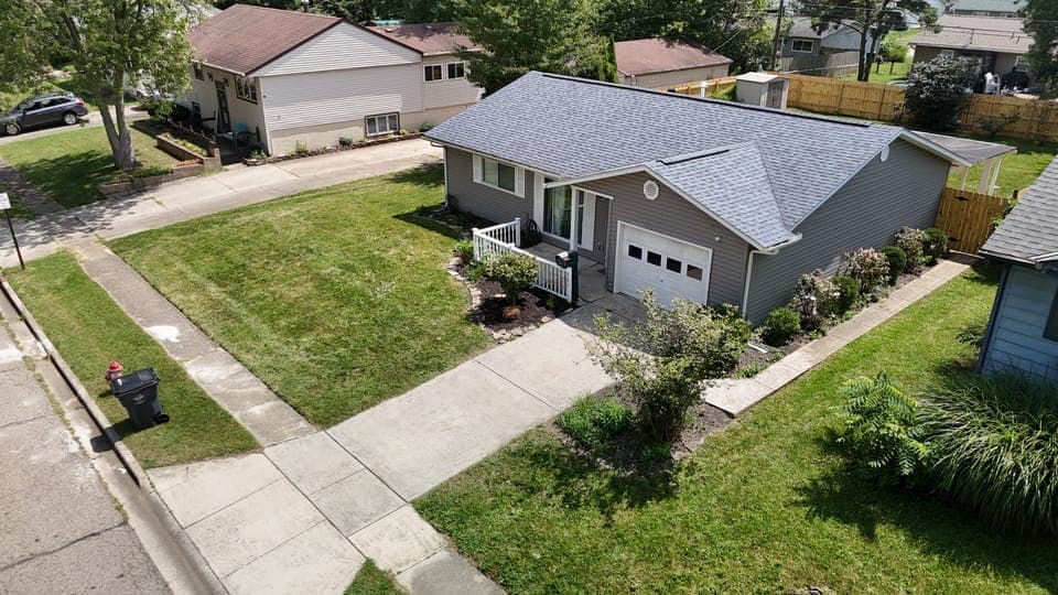 Cozy one-story ranch with 2 king bedrooms & a private hot tub.