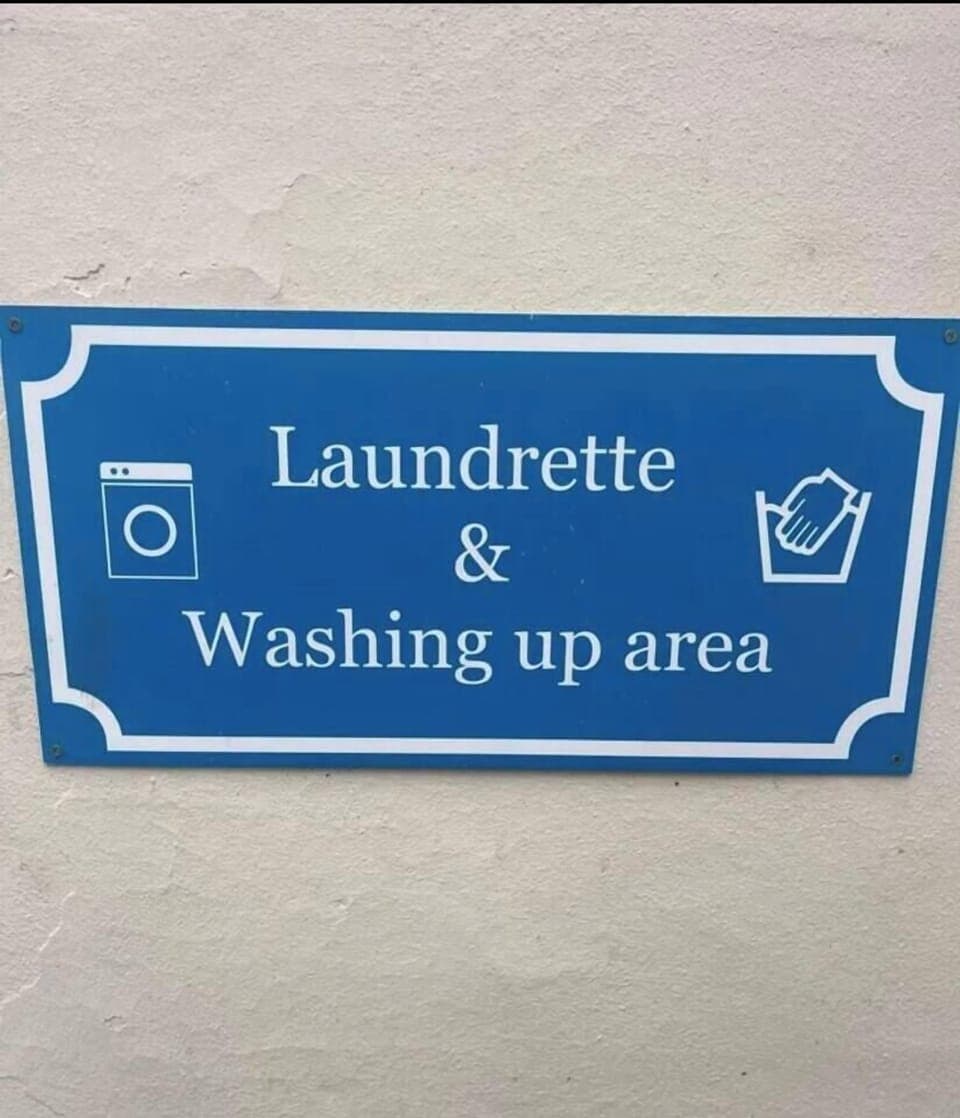 756b3a61-e975-4264-9b8e-5713b8d66fb5