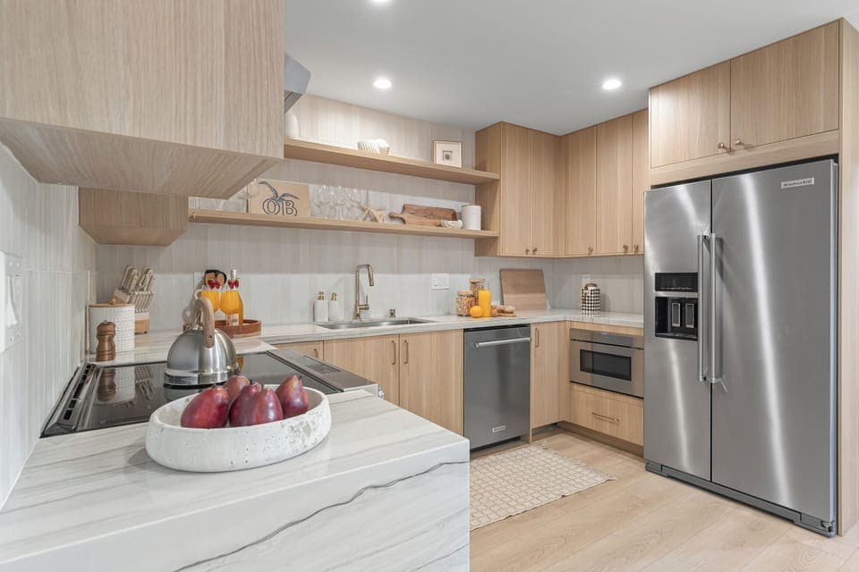 Sleek and modern kitchen.