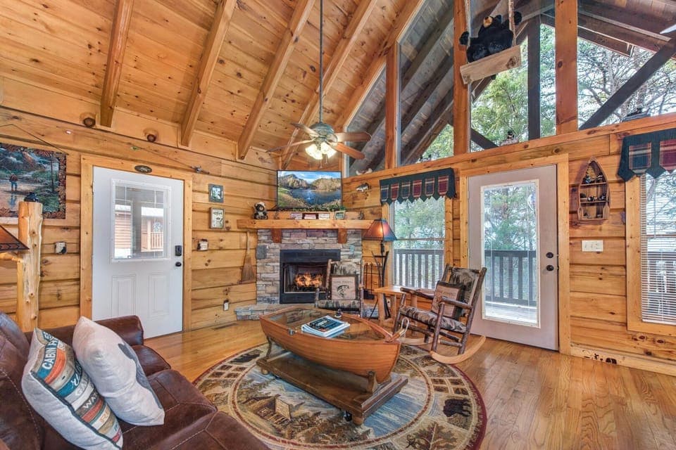 House, Multiple Beds, Hot Tub, Garden View (Catch Me If You Can) | Living area