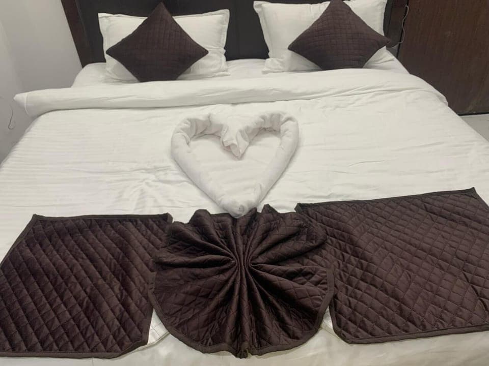 Deluxe Double Room | Free WiFi