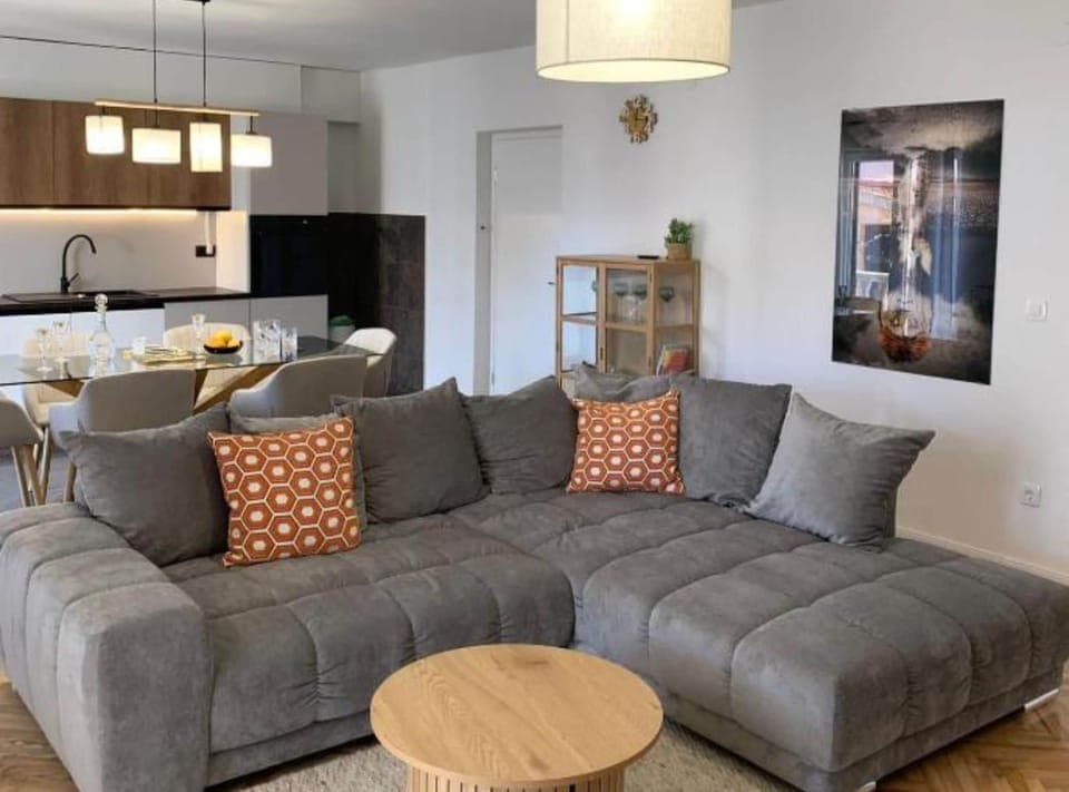 Apartment (Two Bedroom Apartment) | Living room | 32-inch flat-screen TV with satellite channels