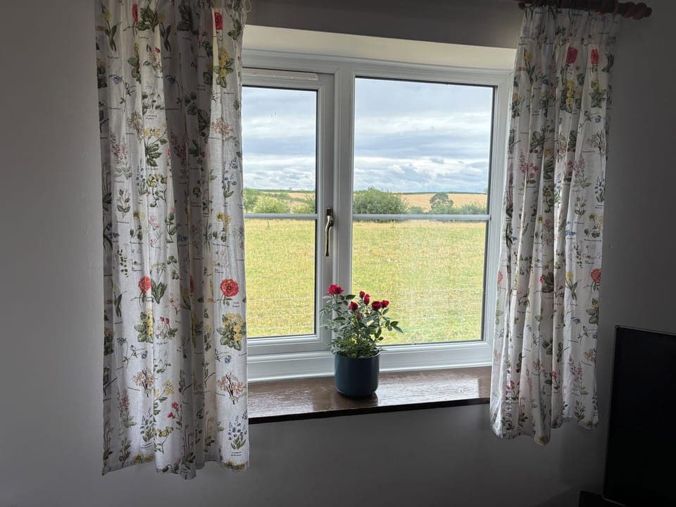 Image picker 9791A537 B77E 4326 9688 C7EC4F8CF340 72850 00001C3A72F3632E