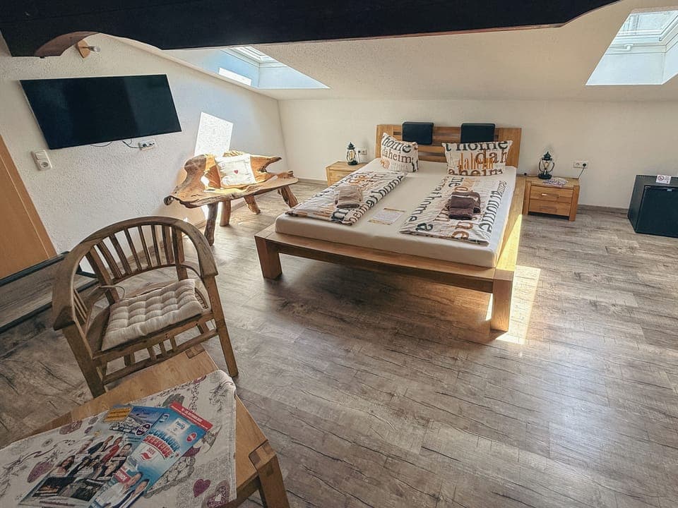Double Room | Free WiFi
