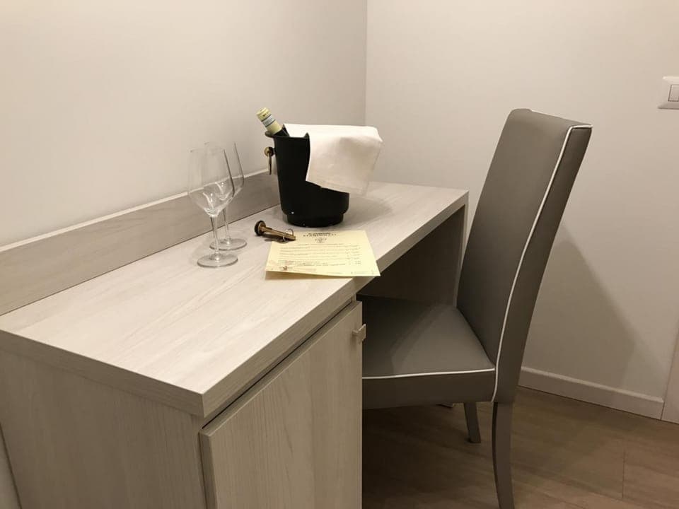 Down comforters, desk, soundproofing, free WiFi