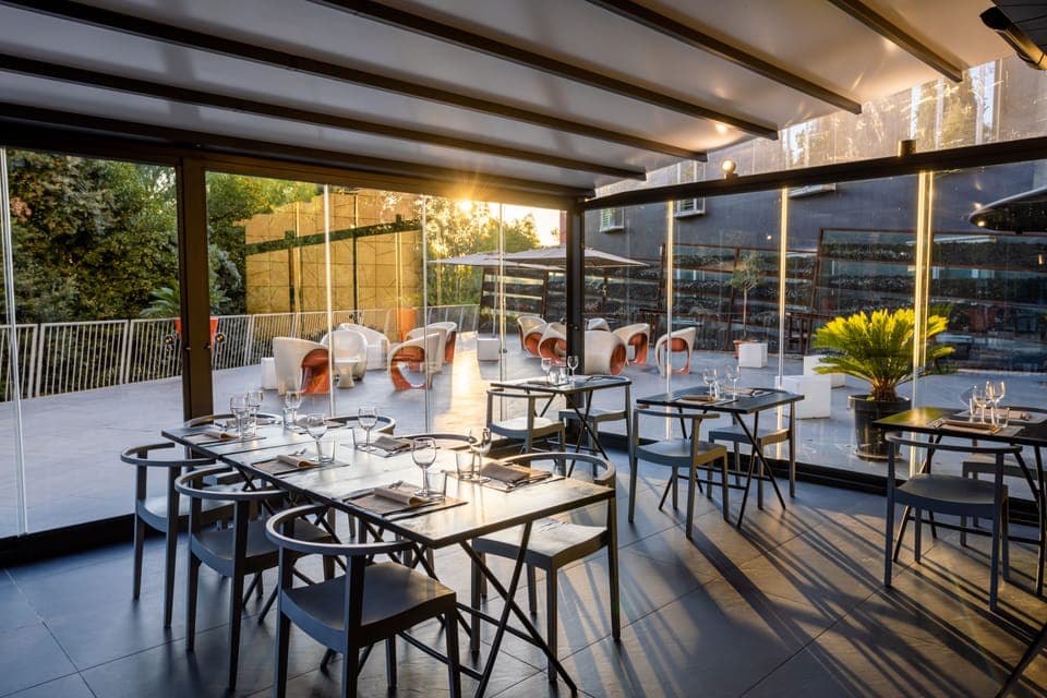 Breakfast and dinner served, Mediterranean cuisine