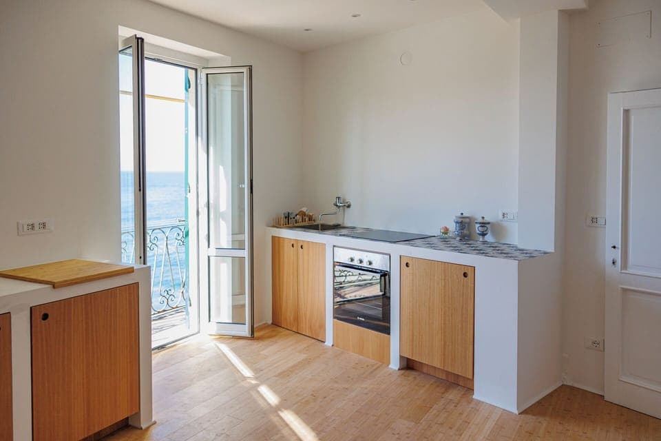 Apartment, Balcony, Sea View | Private kitchen | Fridge, oven, stovetop, dishwasher