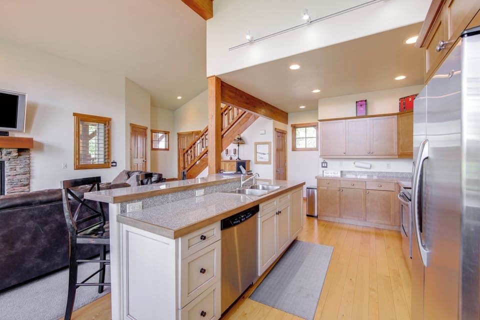 House (3 Bedrooms) | Interior