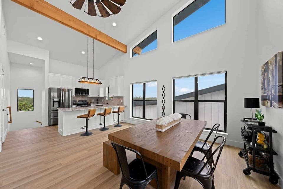 House, Multiple Beds, Hot Tub (337 Colt Valley) | Private kitchen