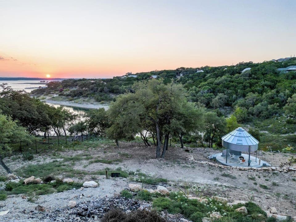 1472dea4-9c73-467b-b8c4-cb8cca900270