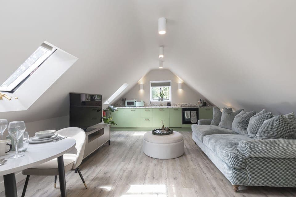 Living Room / Lounge