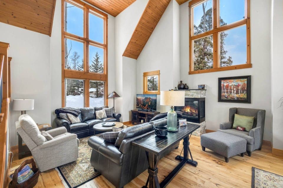 Bright, spacious and comfortable living space