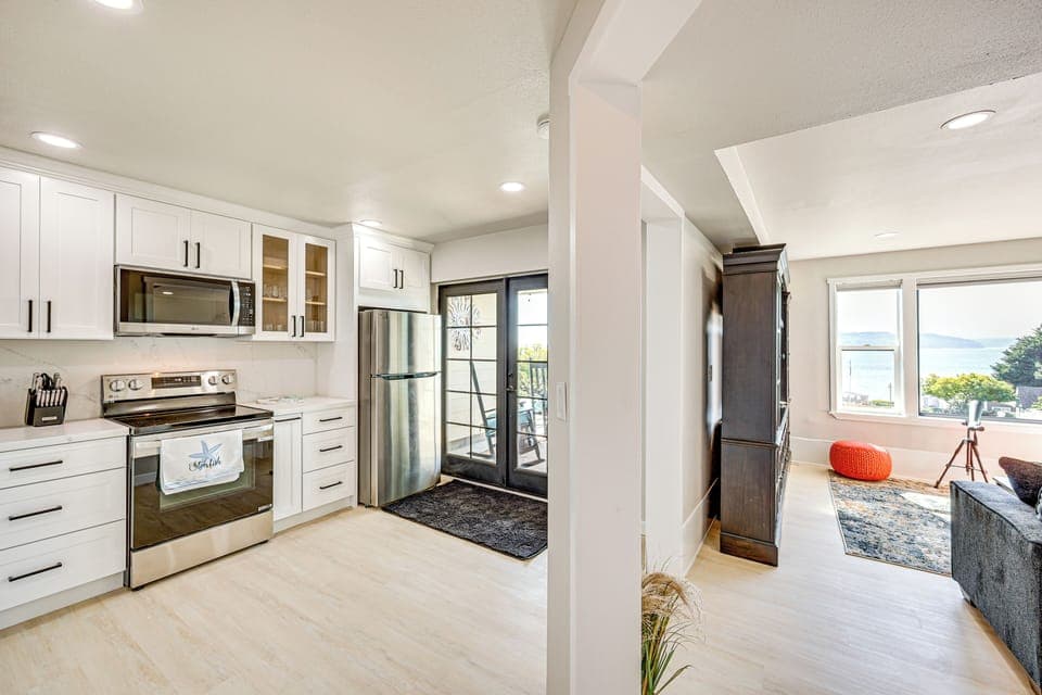 Apartment (1 Bedroom) | Interior