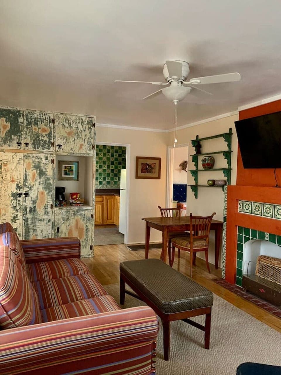 Living Room - Seating Area, Games, TV, Art, and MORE!