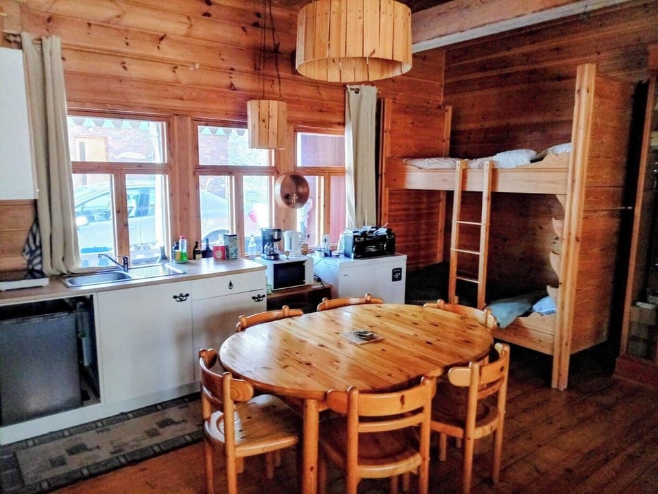 Chalet, 1 Bedroom, Accessible, Smoking | Dining room