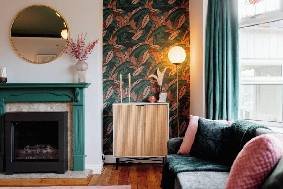 Our stylish living space has it all... 