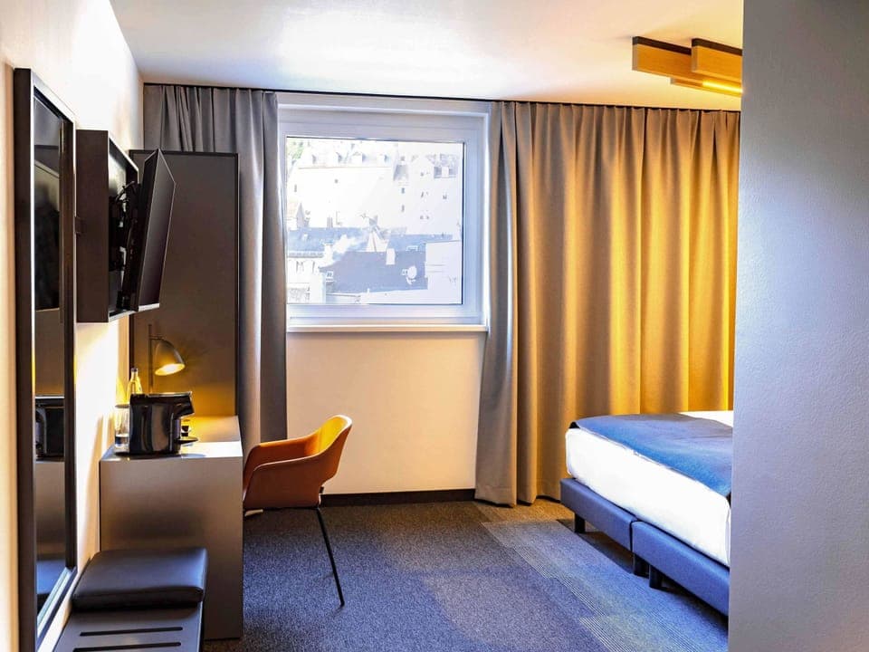 Premium Double Room | In-room safe, desk, soundproofing, free WiFi