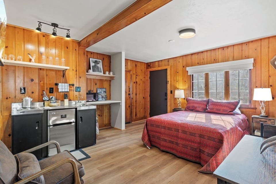 Cabin, Mountain View | Free WiFi