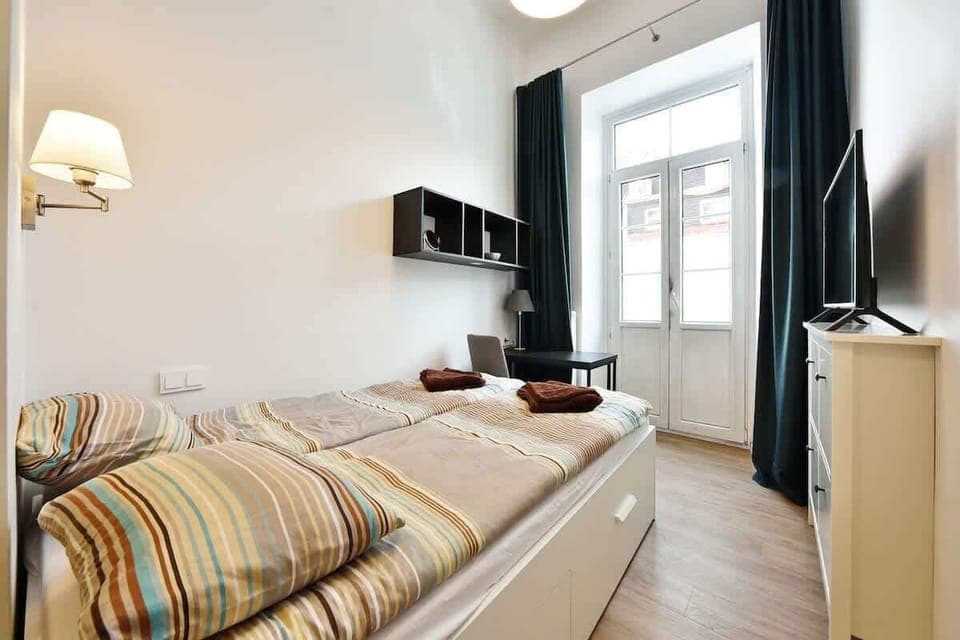 Bedroom 2 with the balcony