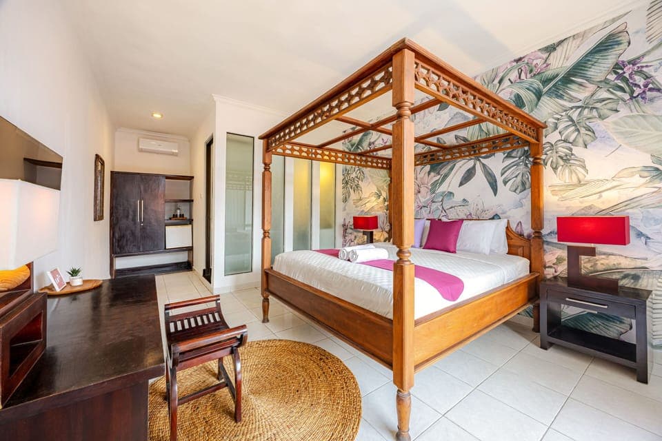 Superior Double Room, Garden View | Free WiFi, bed sheets