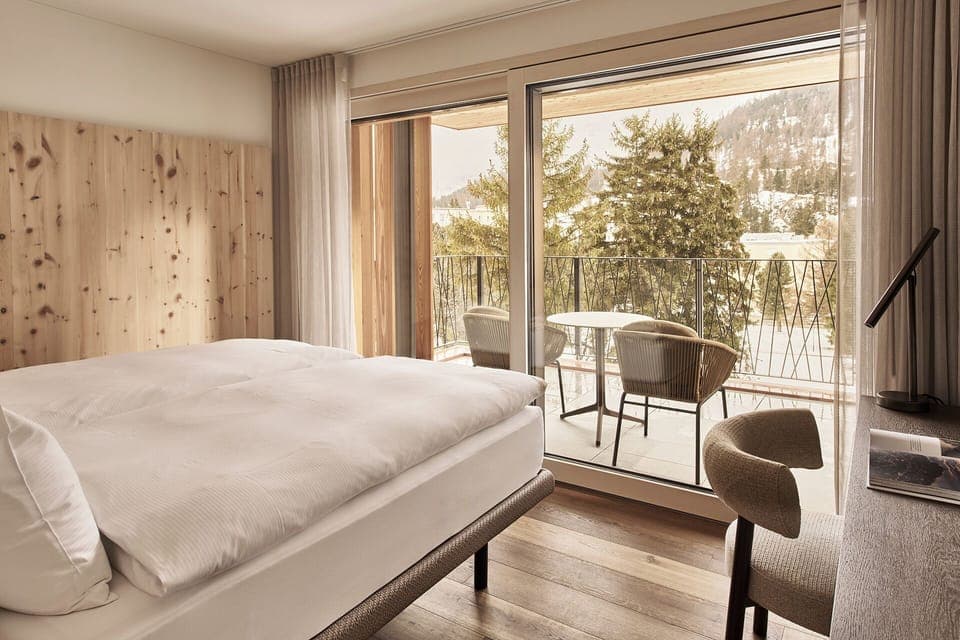 Studio Apartment | In-room safe, desk, laptop workspace, free WiFi