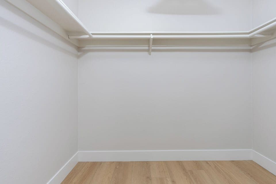 Walk in closet