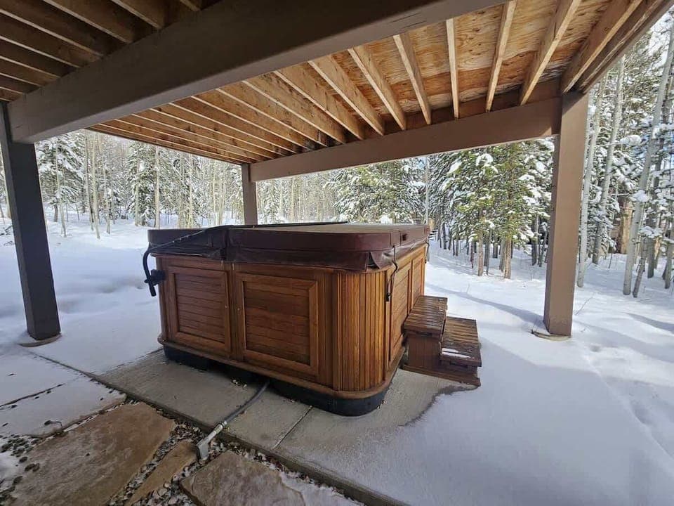Hot tub is serviced weekly