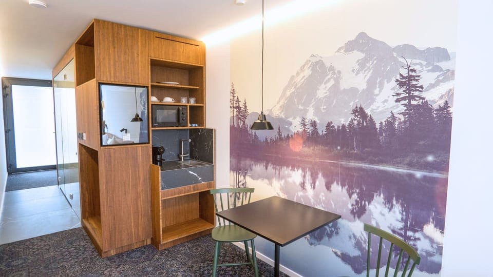 Comfort Double Room | Free minibar, laptop workspace, free WiFi, bed sheets