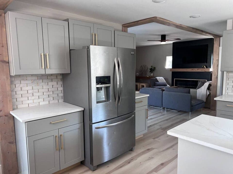 Kitchen refrigerator