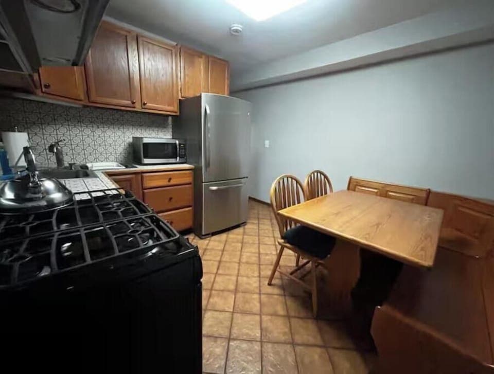 Fully equipped kitchen with coffee gear and all essentials.