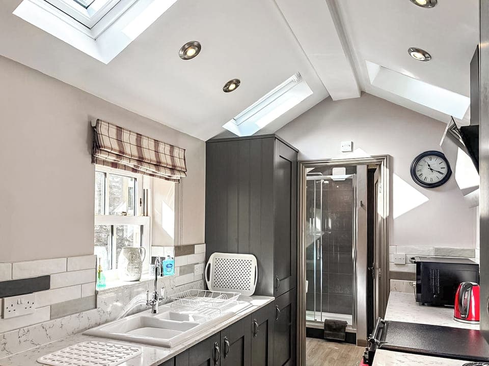 Kitchen | Jasmine Cottage, Grassington