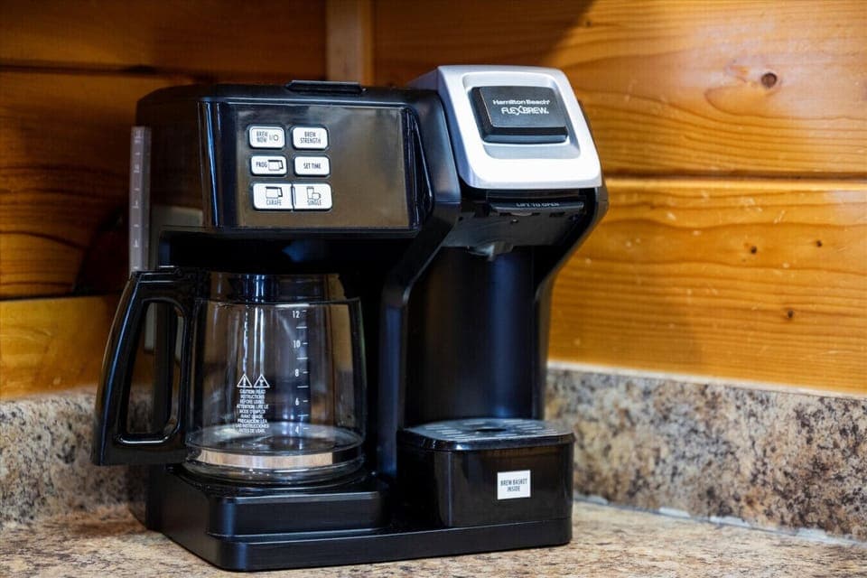 Start your mornings strong with a fresh brew from our dual carafe-and-K-Cup coffee maker—your cabin mornings just got better.